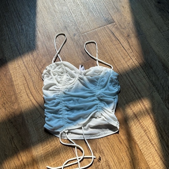 PRINCESS POLLY Shine Bright Crop Top - Picture 3 of 4